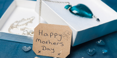 Top 5 des bijoux à offrir pour la Fête des Mères – Des cadeaux symboliques et inoubliables
