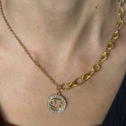 Collier Astro Callista en acier inoxydable pour le Cancer, bijou protecteur et tendre symbolisant la sensibilité et l’intuition.