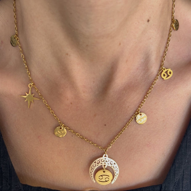 Collier Astro Luna pour le Cancer, bijou protecteur et sensible relié à l’énergie de la Lune et des émotions profondes.