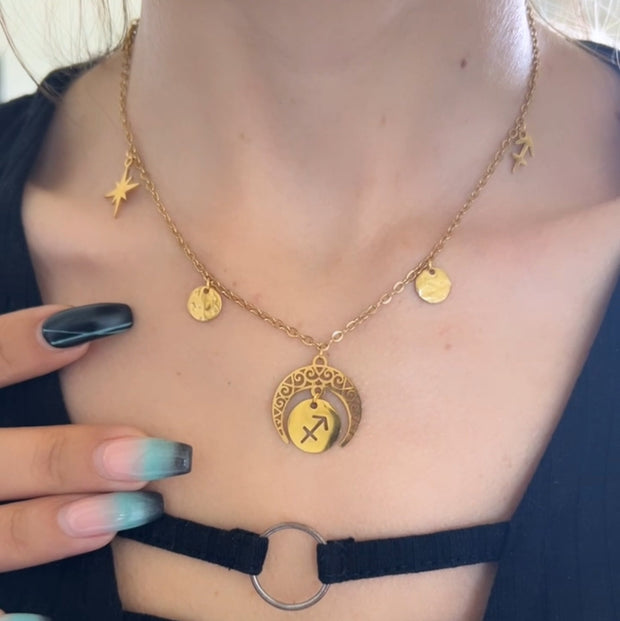 Collier Astro Luna pour le Sagittaire, bijou libre et inspirant, reflet de la quête de vérité et d’aventure.