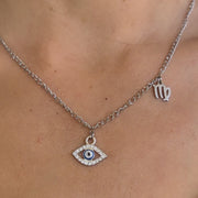 Collier Astro Oriana en acier inoxydable argenté pour la Vierge, bijou pur et équilibré représentant la sagesse, la précision et la sérénité.